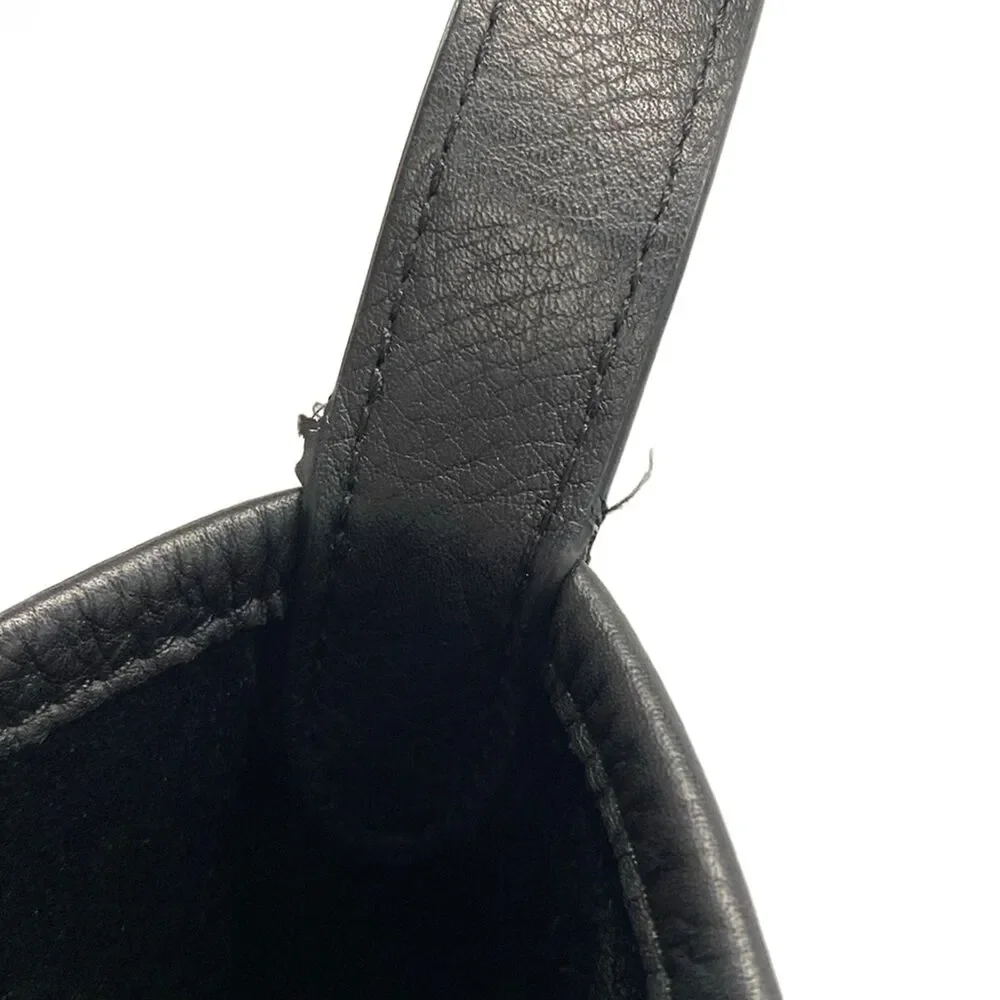 The Row row medium